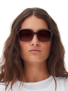 GANNI X ACE & TATE Twiggy Sunglasses